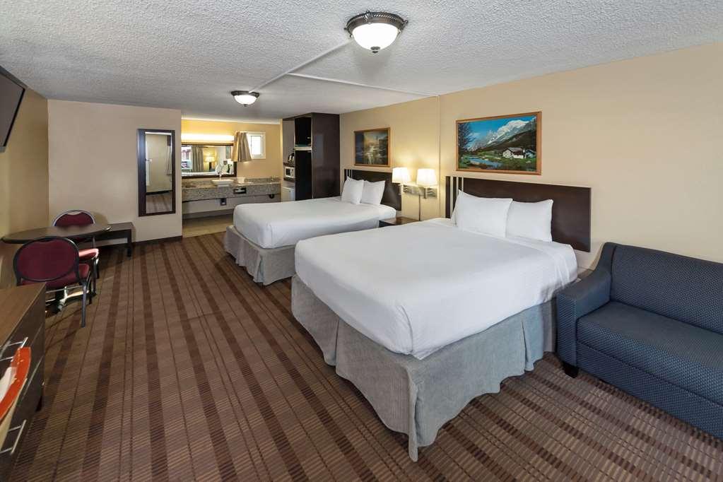 Econo Lodge Inn & Suites Medicine Hat Rom bilde