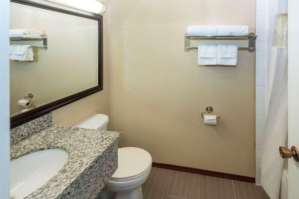 Econo Lodge Inn & Suites Medicine Hat Eksteriør bilde