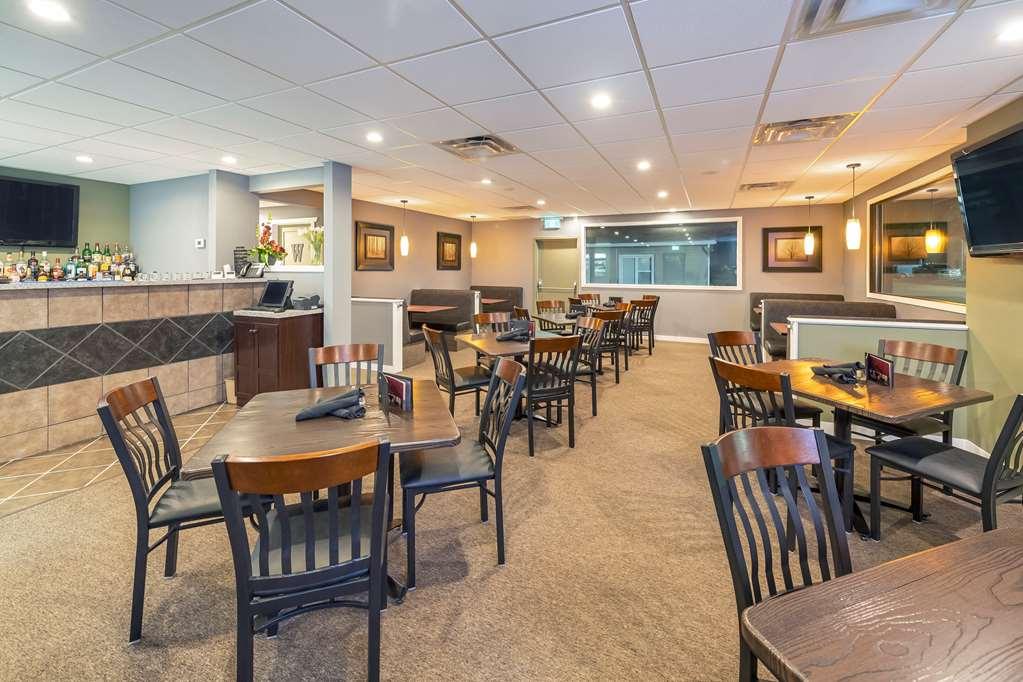Econo Lodge Inn & Suites Medicine Hat Restaurant bilde